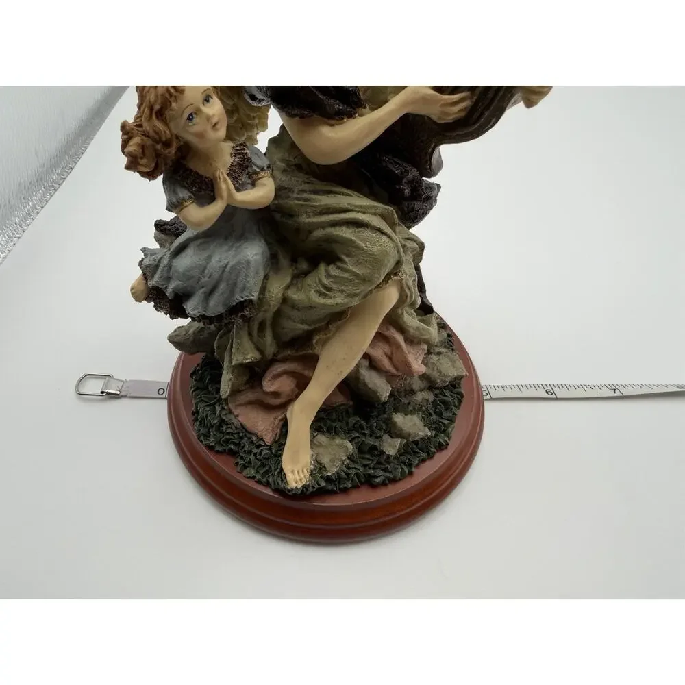House of Lloyd Vintage Angel Playing Harp w/Child Resin Figurine 7